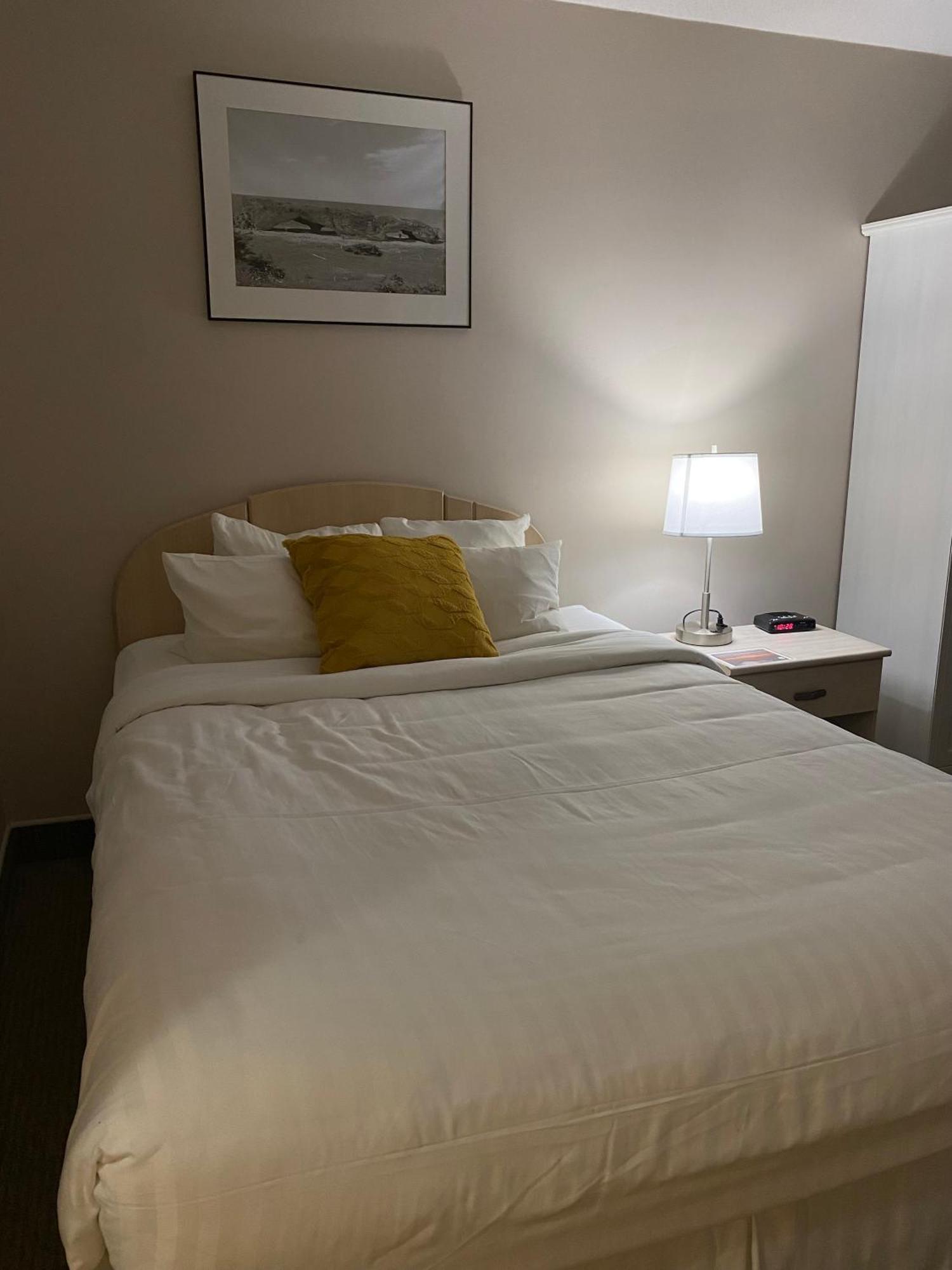 Ocean View Hotel روكي هاربور المظهر الخارجي الصورة