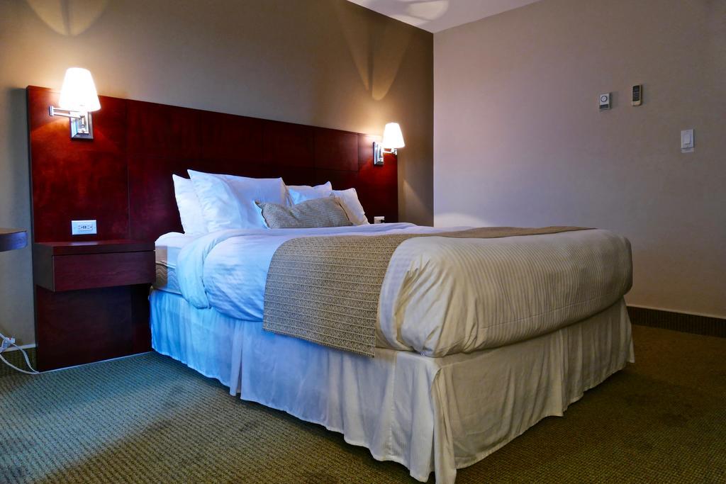 Ocean View Hotel روكي هاربور المظهر الخارجي الصورة